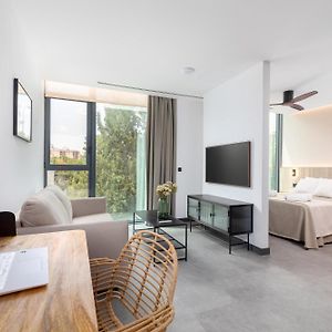 Estudio Deluxe con Cama King